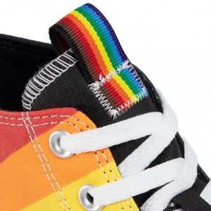 Unisex brand new in the box Pride Converse